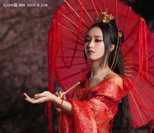 ‘ps打造绝美质感古风照片‘