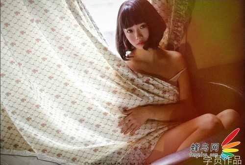 ‘PS如何做出漏光和做旧效果‘