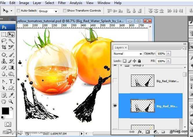 ‘PS合成装满液体的玻璃光泽西红柿‘