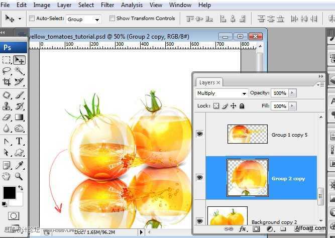 ‘PS合成装满液体的玻璃光泽西红柿‘