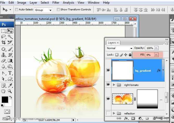 ‘PS合成装满液体的玻璃光泽西红柿‘