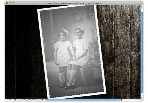 ‘photoshop合成带洒血的恐怖老照片‘