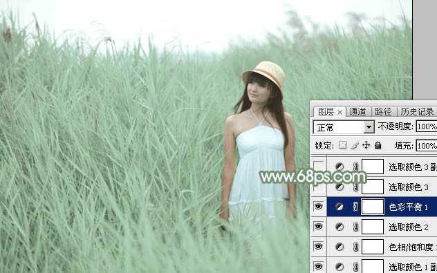 ‘Photoshop为绿草中的美女加上甜美的淡调青绿色‘