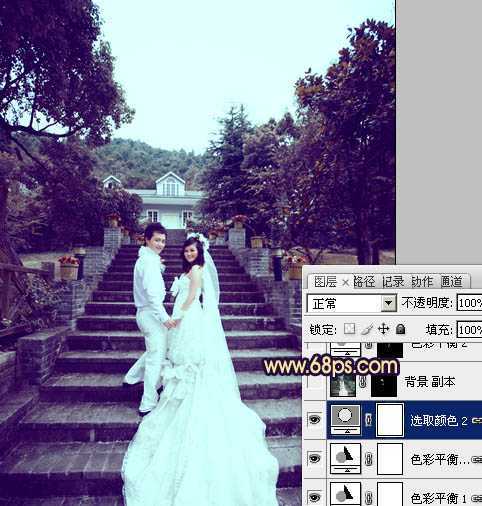 ‘Photoshop为公园婚片加上柔美的暗调蓝紫色效果‘