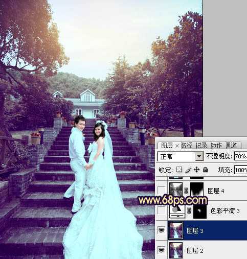 ‘Photoshop为公园婚片加上柔美的暗调蓝紫色效果‘