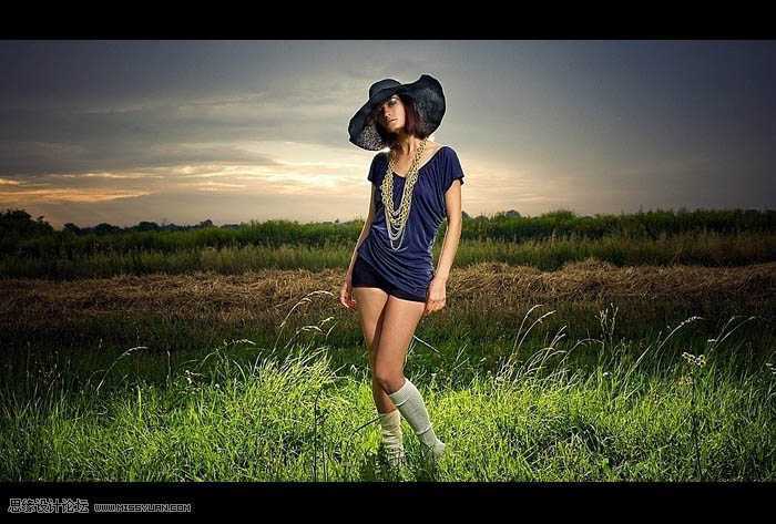 ‘Photoshop为霞光中的美女照片润色‘