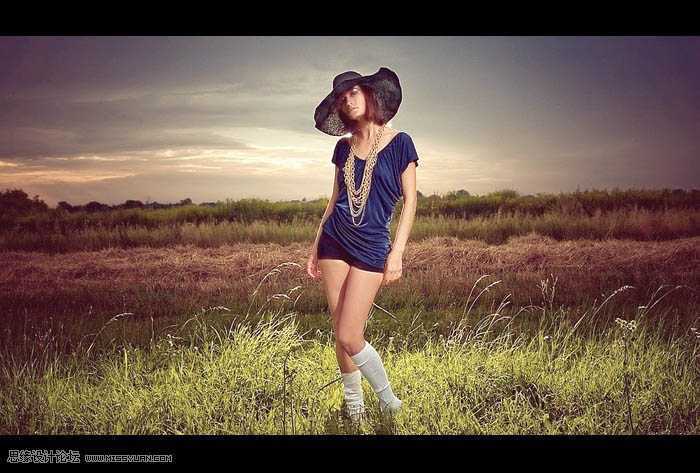 ‘Photoshop为霞光中的美女照片润色‘