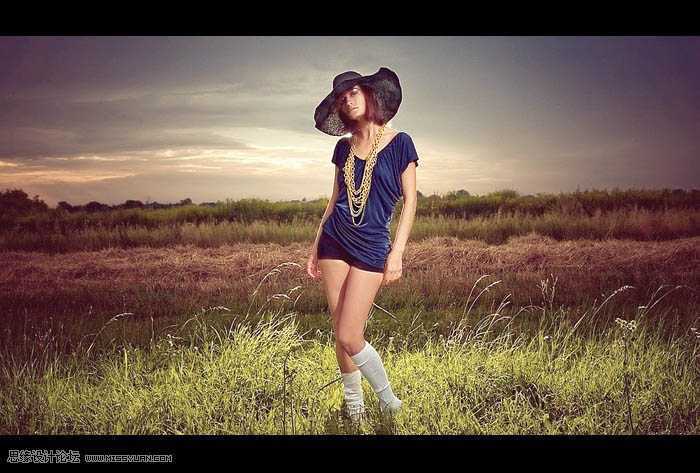 ‘Photoshop为霞光中的美女照片润色‘