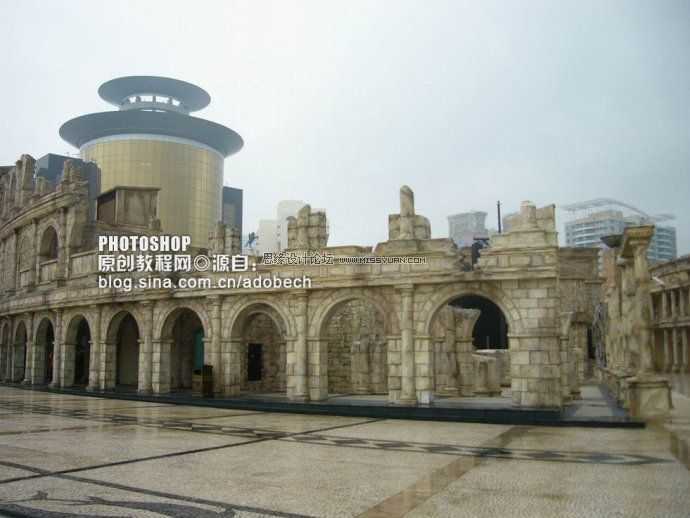 ‘Photosho将建筑图片调成古典淡黄色‘