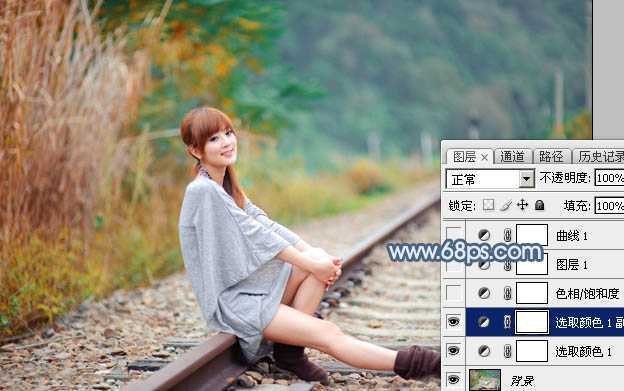 ‘Photoshop为铁轨上的美女调制出梦幻的淡蓝色‘