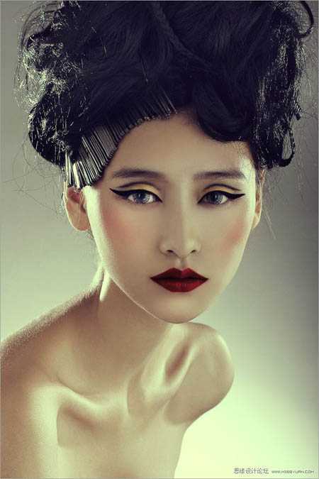 ‘Photoshop将给模特头像制作出精确美化及增强质感效果‘
