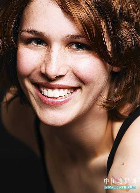 Photoshop蒙尘与划痕滤镜做照片美白_脚本之家jb51.net转载