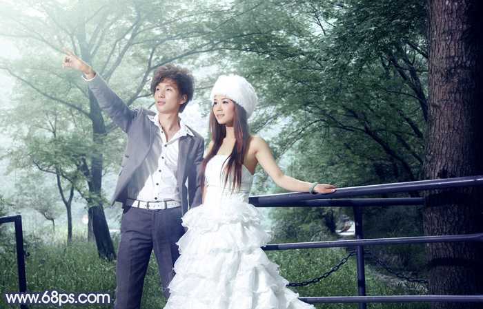 ‘Photoshop为树林婚片打造梦幻的暗青色‘