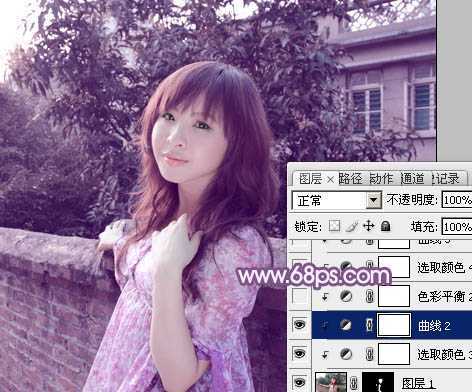 ‘photoshop将靠在围墙边的美女图片调制出甜美的暗紫色‘