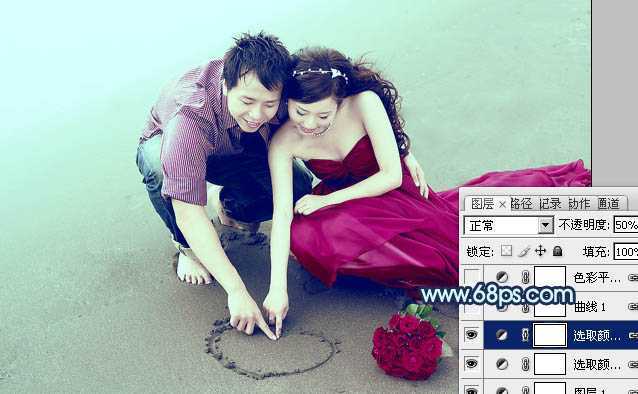 ‘Photoshop为海滩情侣图片调制出柔和的青紫色效果‘