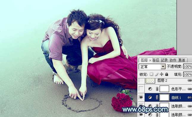 ‘Photoshop为海滩情侣图片调制出柔和的青紫色效果‘
