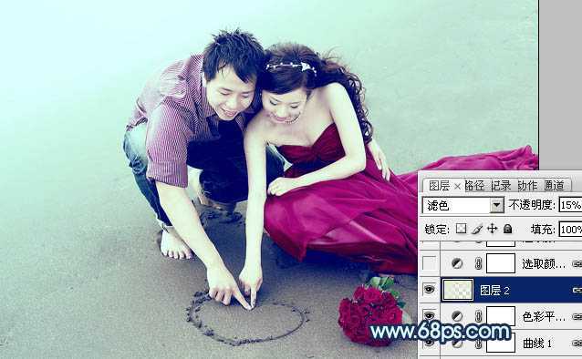 ‘Photoshop为海滩情侣图片调制出柔和的青紫色效果‘