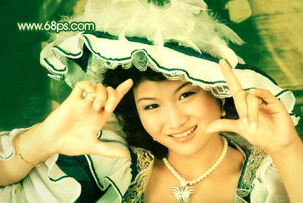 ‘Photoshop调出人物图片光亮的黄绿色‘