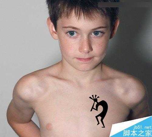‘Photoshop给人物加上逼真帅气的纹身‘
