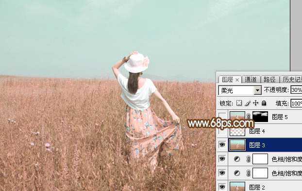 ‘Photoshop为草原人物图片打造出韩系淡粉色‘