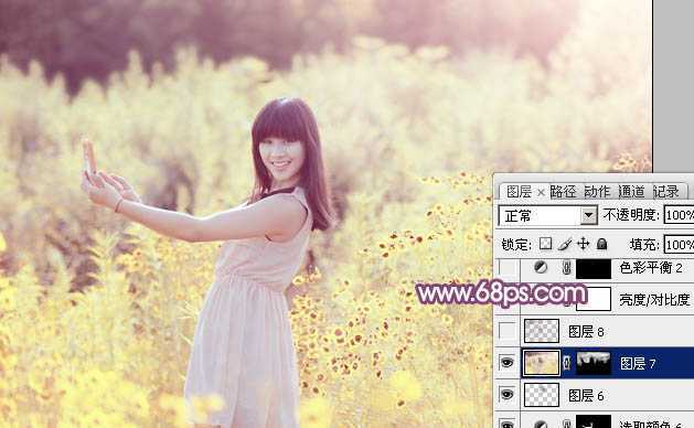 ‘Photoshop将偏暗野花中的美女图片调制出纯美的淡黄色‘