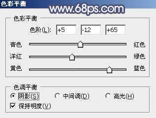 ‘Photoshop将秋季外景美女图片打造出清新的橙红色‘