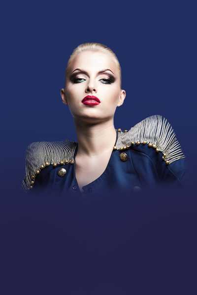 ‘PS合成绘制闪亮璀璨的时尚海报‘