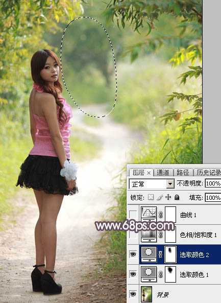 ‘Photoshop为树林人物图片打造梦幻的淡调蓝紫色‘