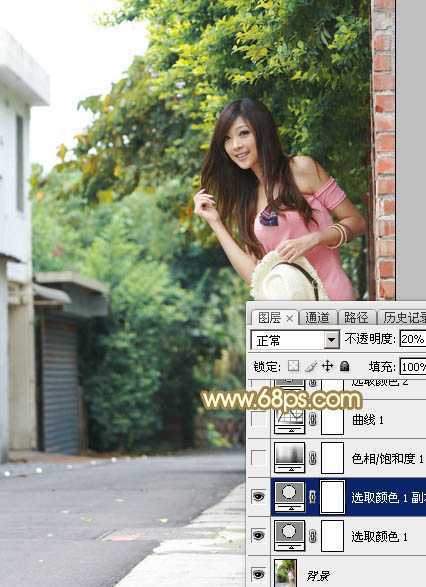 ‘Photoshop为村道上的美女加上绚丽的秋季阳光色‘