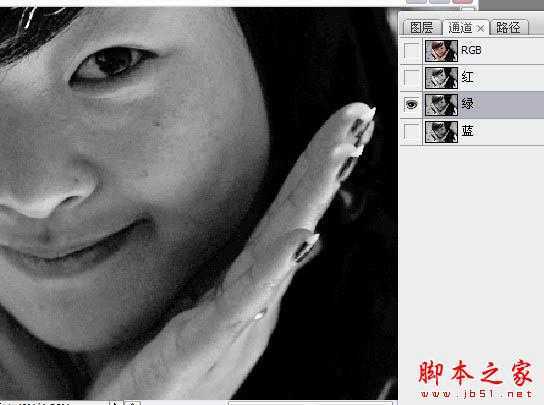‘photoshop使用高低频为严重偏暗的人物图片修复美磨皮‘