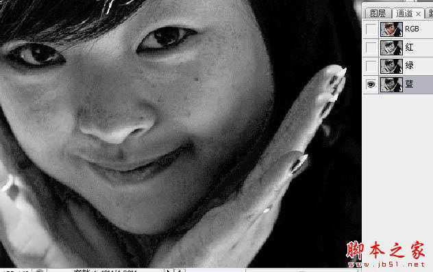 ‘photoshop使用高低频为严重偏暗的人物图片修复美磨皮‘