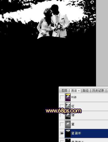 ‘Photoshop制作唯美的霞光草地婚片‘