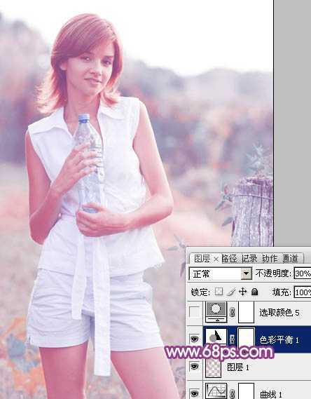 ‘Photoshop将外景清纯美女图片增加上唯美的淡调蓝紫色效果‘