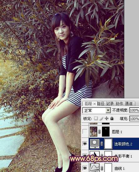 ‘Photosho将给树荫下的美女图片增加上漂亮的橙褐色效果‘