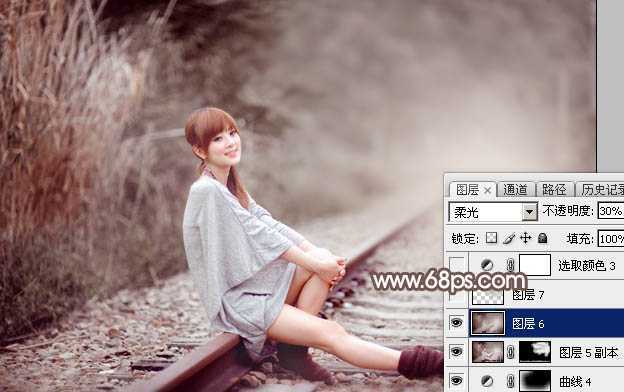 ‘Photoshop调出唯美的冬季红褐色铁轨美女图片‘