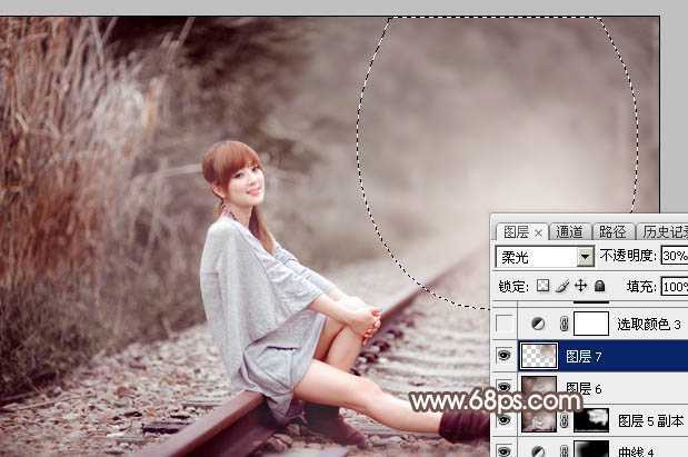 ‘Photoshop调出唯美的冬季红褐色铁轨美女图片‘