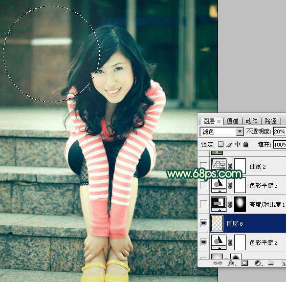 ‘Photoshop将人物图片调出柔美的暗青色‘