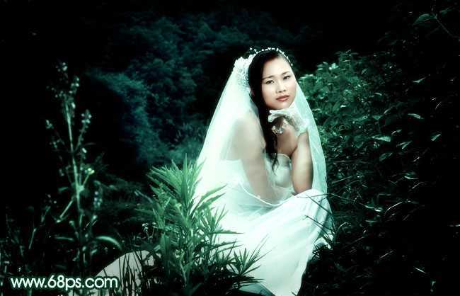 ‘Photoshop将外景婚片打造出柔美的古典暗绿色效果‘