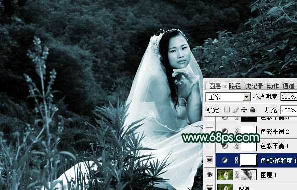 ‘Photoshop将外景婚片打造出柔美的古典暗绿色效果‘