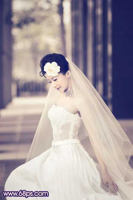 ‘Photoshop制作古典暗蓝色外景美女婚片‘