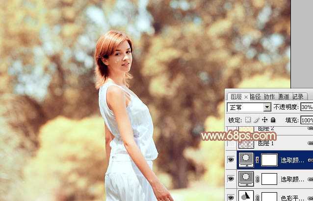 ‘Photoshop将外景人物图片调制出欧美流行的淡调黄褐色‘