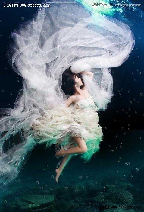 ‘Photoshop制作时尚唯美的水下人像效果‘