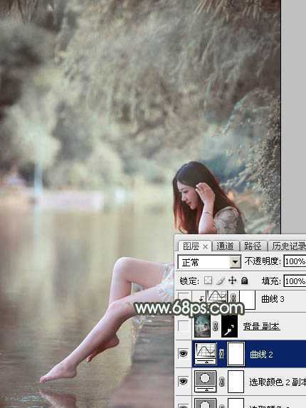 ‘Photoshop给树荫下的美女加上唯美的中性淡蓝色‘