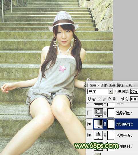 ‘Photoshop将外景人物图片调成甜美的暗绿色‘