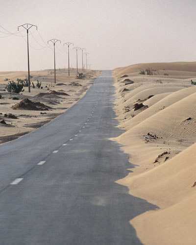 Photoshop图片合成教程:沙漠变雪景_脚本之家jb51.net网络整理