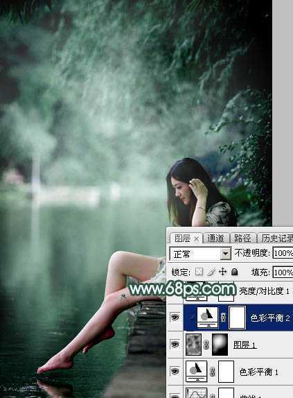 ‘Photoshop为湖边的美女调制出童话中的梦幻青色调‘