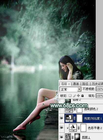 ‘Photoshop为湖边的美女调制出童话中的梦幻青色调‘