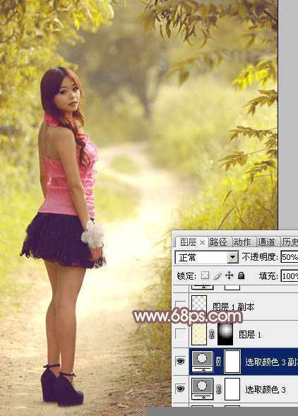 ‘Photoshop为树林小路上的美女调制出唯美的秋季淡暖色‘