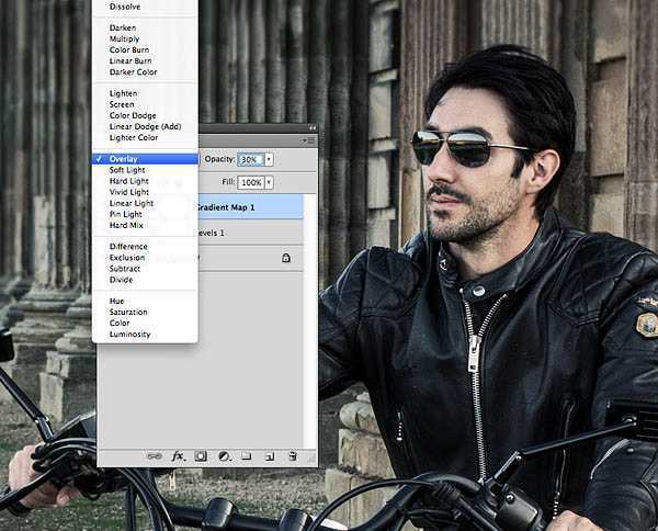 ‘Photoshop为酷哥的摩托车加上闪亮的车灯‘