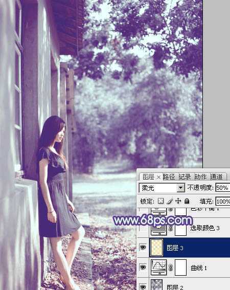 ‘photoshop利用通道替换将房檐下美女图片增加上柔和的蓝色效果‘